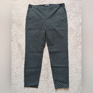 Woman Black and White Patterned Pants Black, White